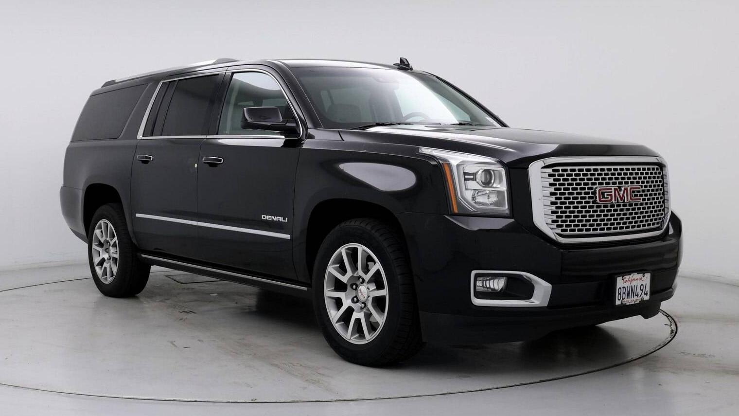 GMC YUKON XL 2017 1GKS1HKJ4HR388906 image